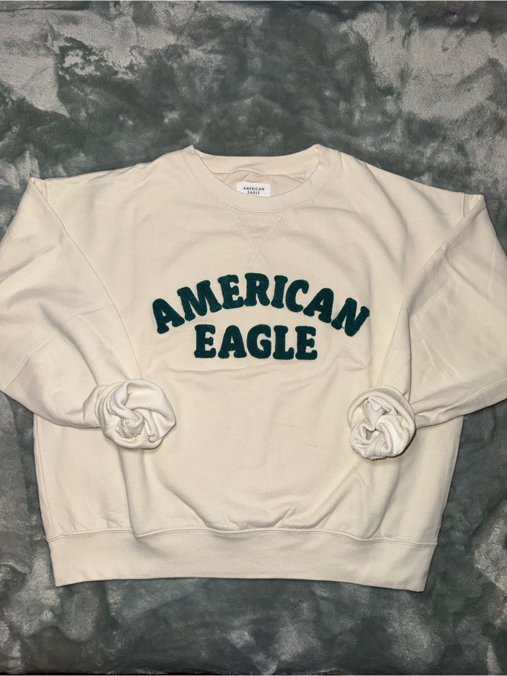 American Eagle Outfitters Cream Crewneck